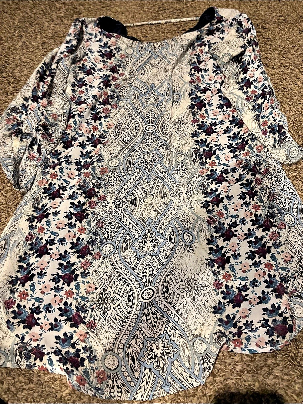 Speechless Floral Blouse in Blue & Pink Size Large Like New